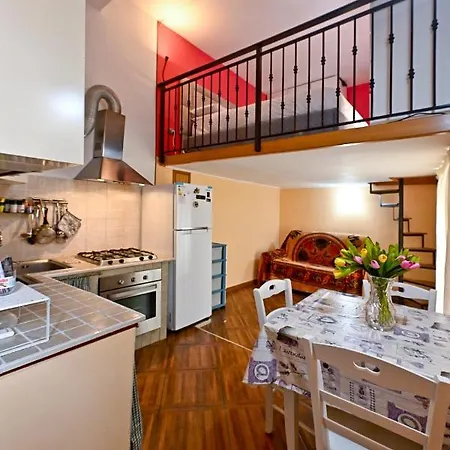 Steffy House Appartamento *