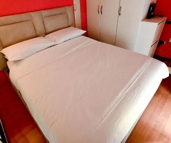 Steffy House * Naples