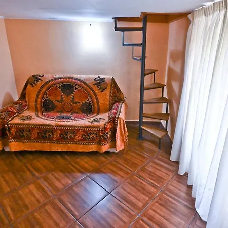 Steffy House Apartment